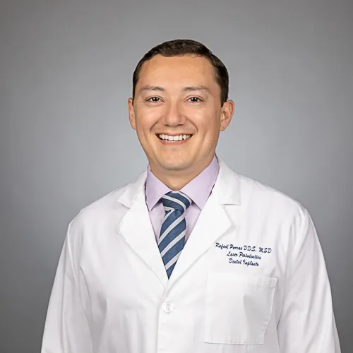 Dr. Rafael Porras, periodontist